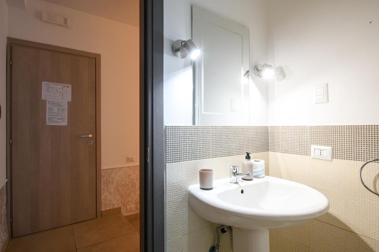Aurelio Deluxe Rooms ローマ エクステリア 写真