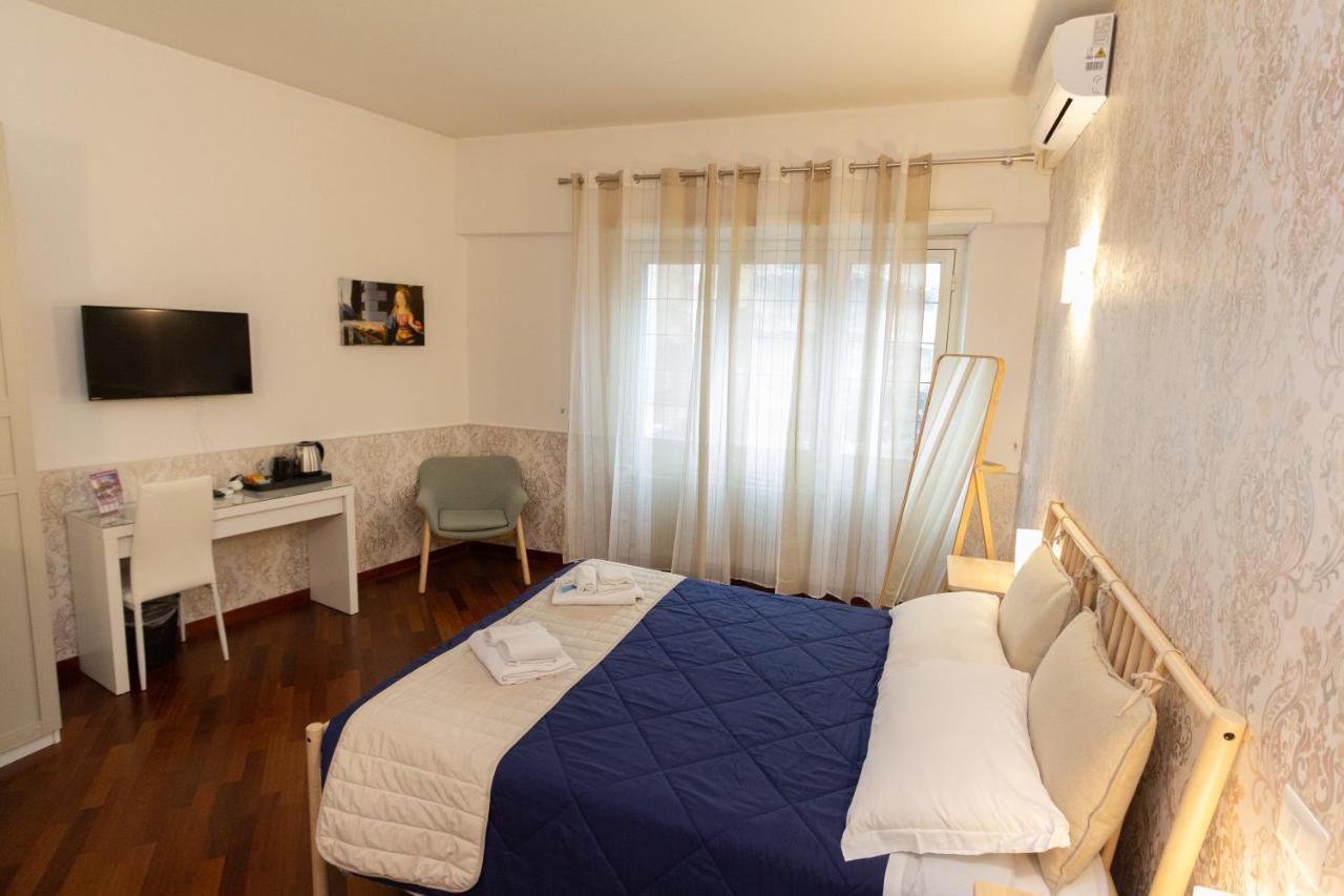Aurelio Deluxe Rooms ローマ エクステリア 写真