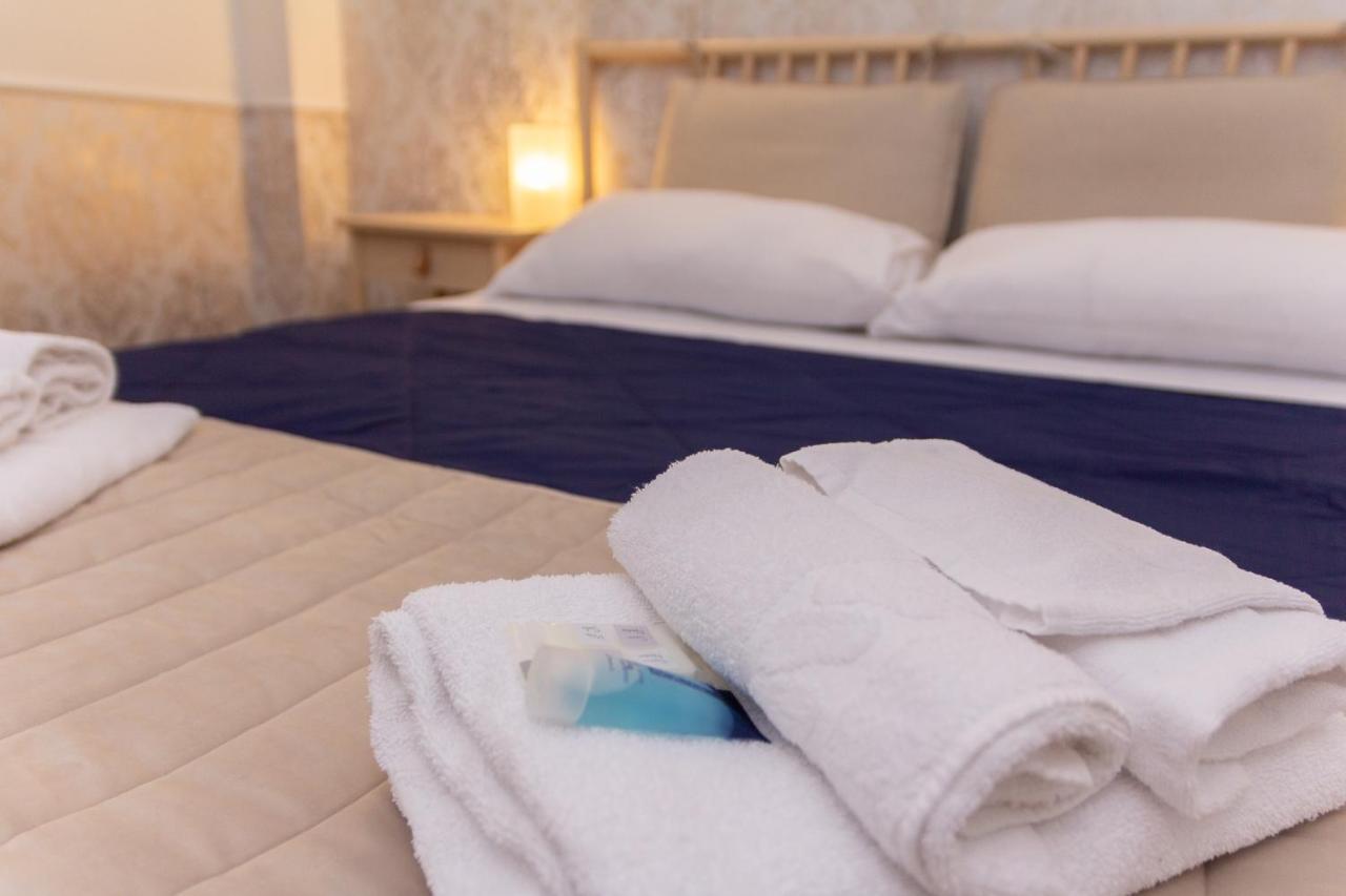 Aurelio Deluxe Rooms ローマ エクステリア 写真